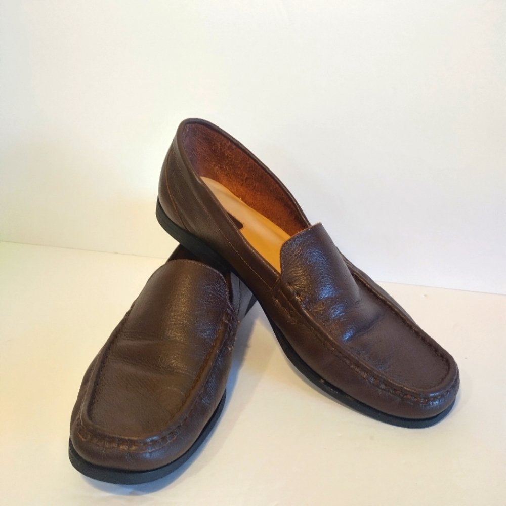 Duck Head Brown Supple Leather Loafers 10.5 M Slip On Shoe Trendy Unisex Comfort